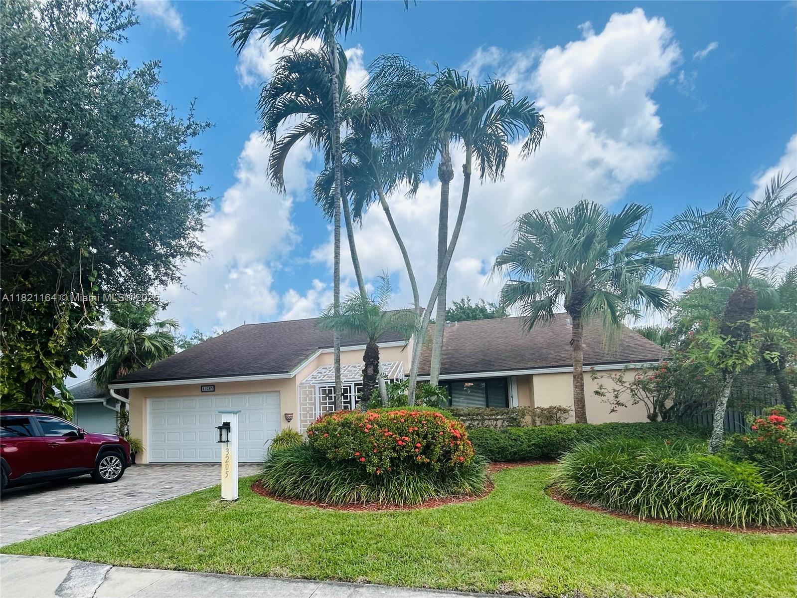 13205 SW 119th St, Miami, Florida image 2