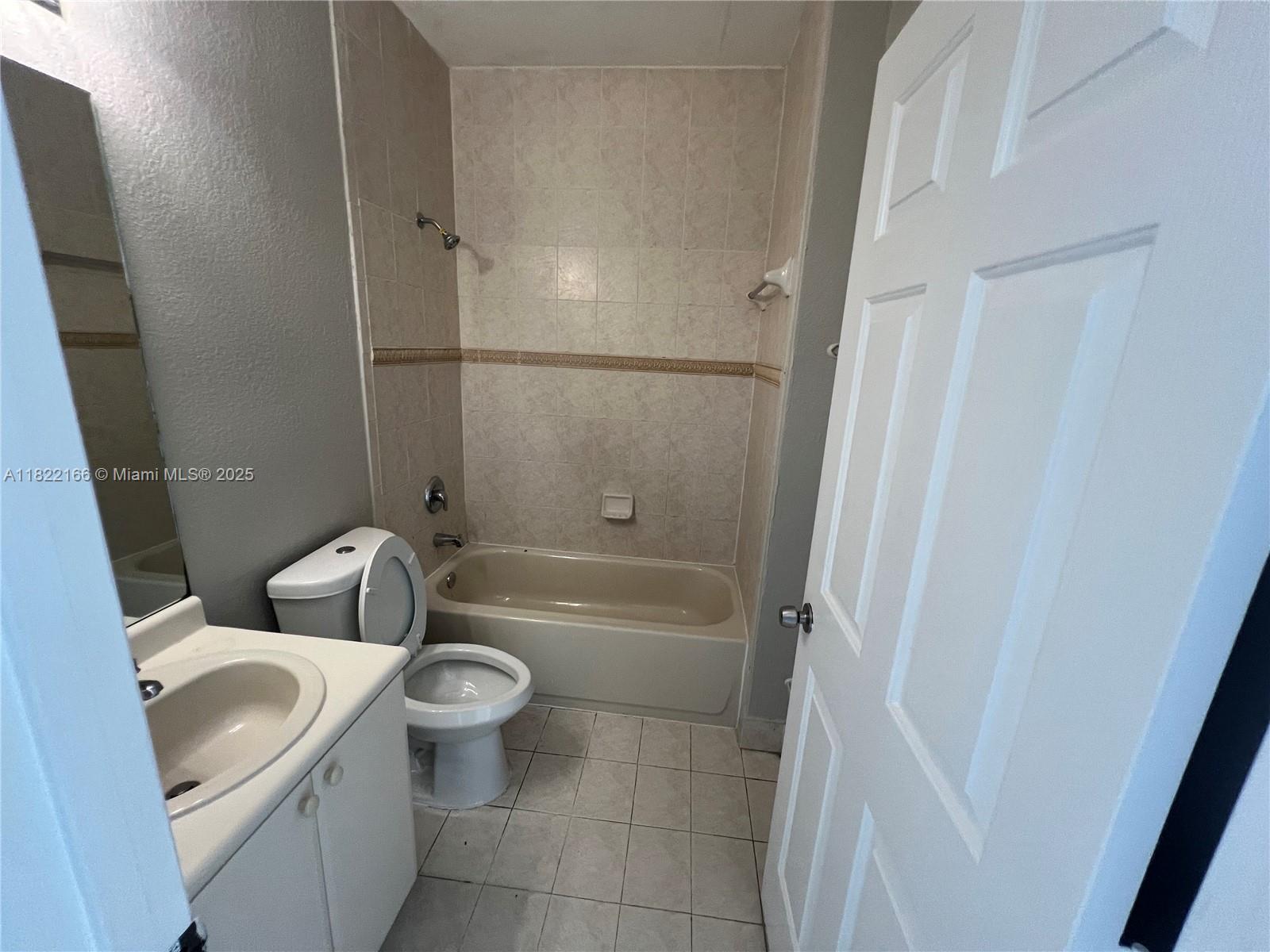 2620 SE 14th Ave #304, Homestead, Florida image 4