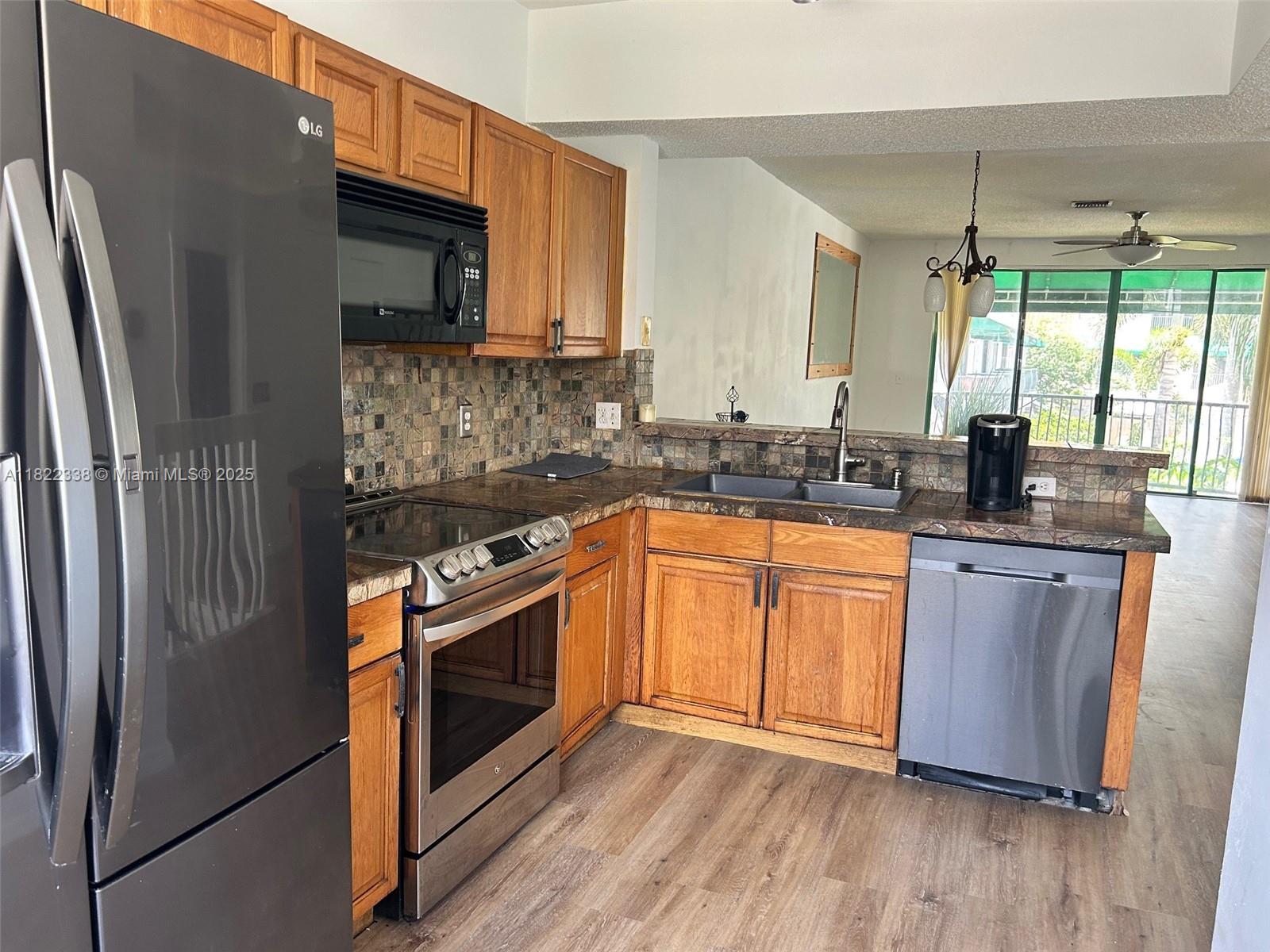 12666 NW 14th Pl #12666, Sunrise, Florida image 4