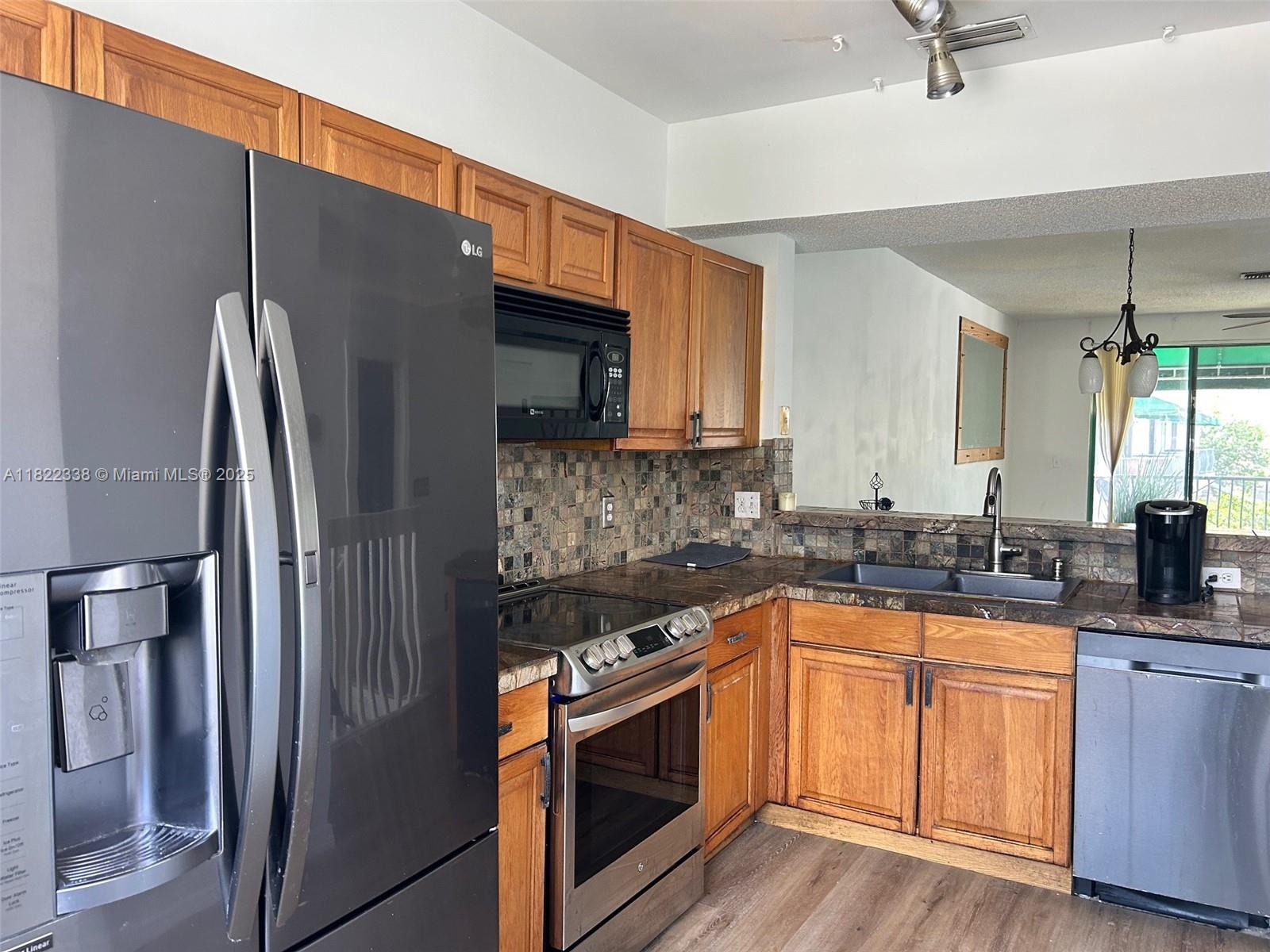 12666 NW 14th Pl #12666, Sunrise, Florida image 5