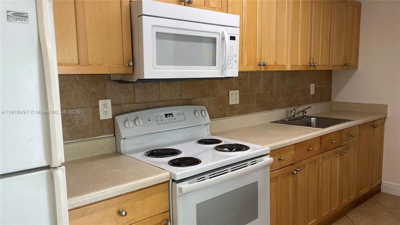 Property photo # 4