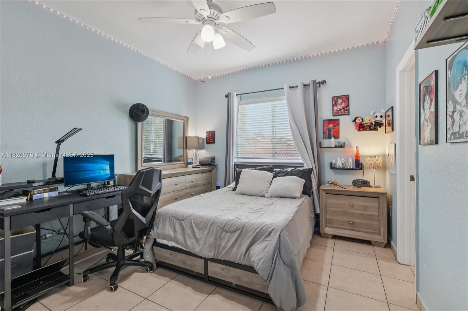 8981 NW 166th Ter, Miami Lakes, Florida image 36