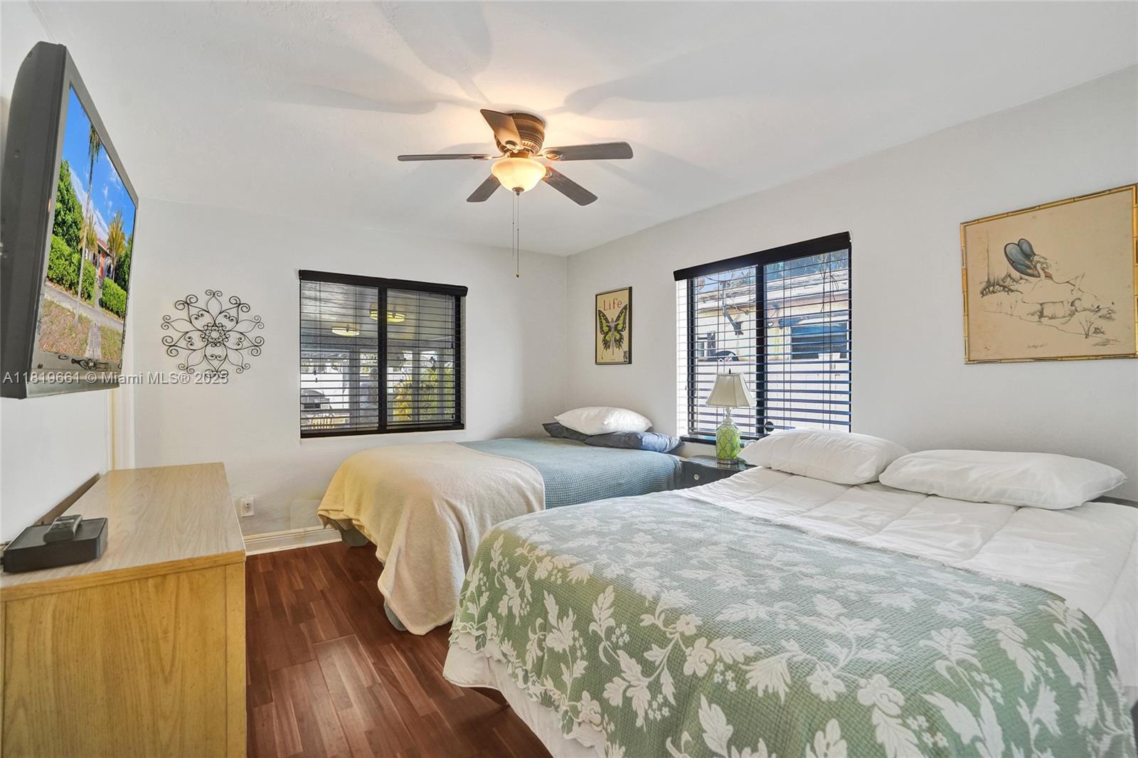 1911 Dewey St, Hollywood, Florida image 12