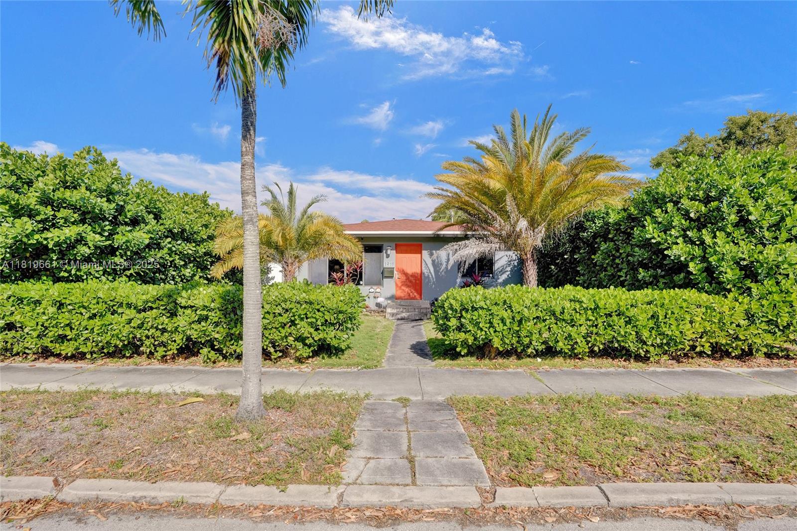 1911 Dewey St, Hollywood, Florida image 19