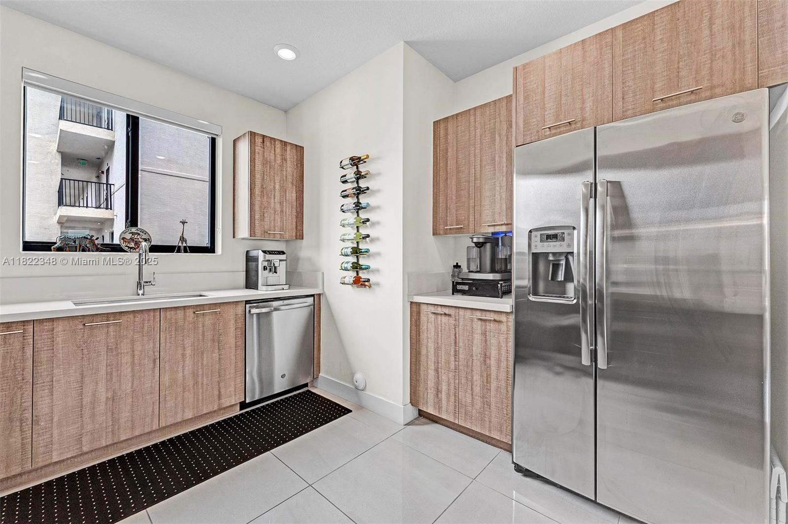 4690 NW 84th Ave, Doral, Florida image 15