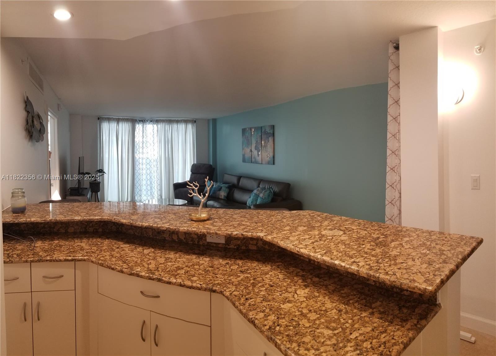 Property photo # 7