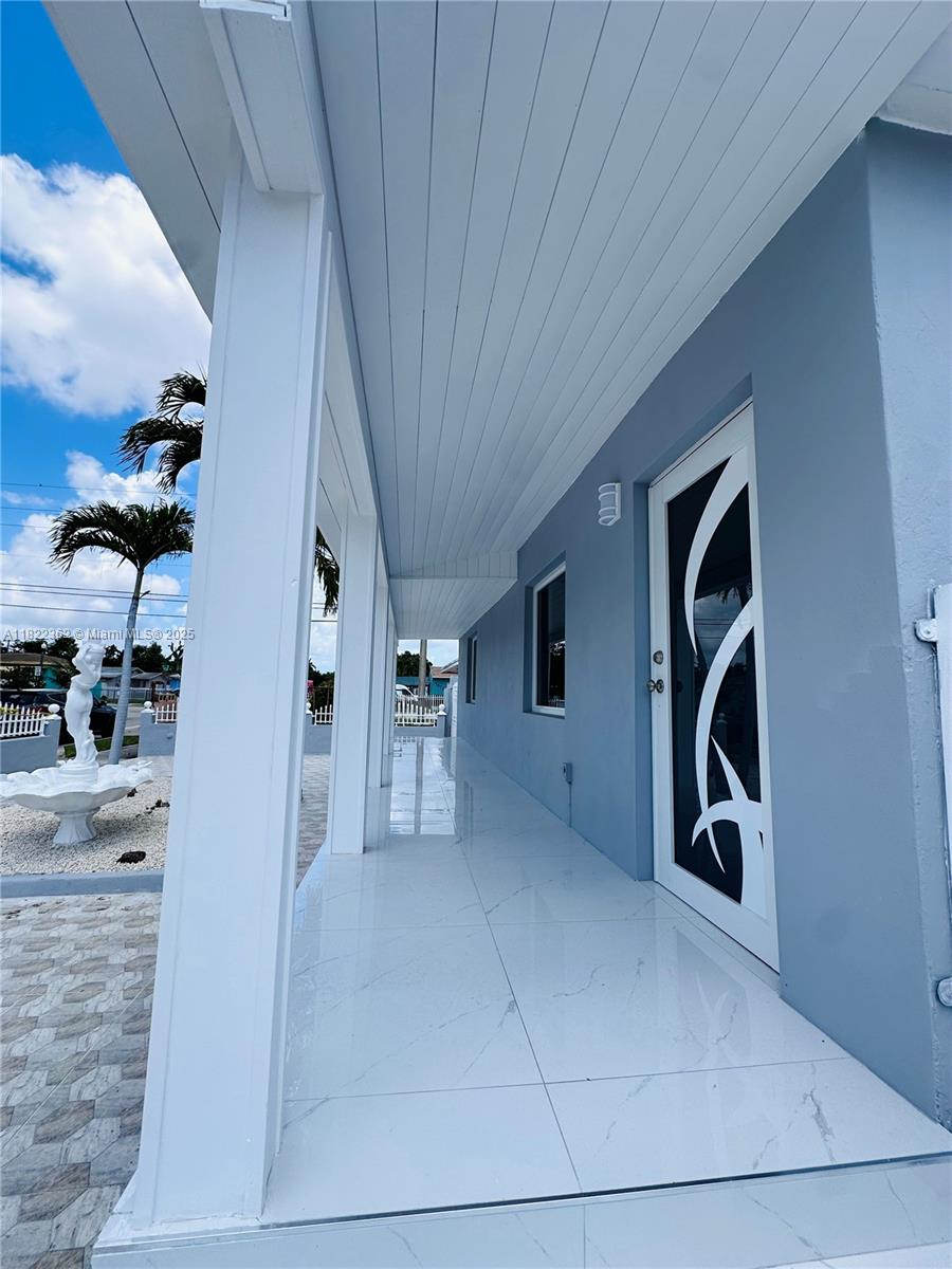 82 E 16th St, Hialeah, Florida image 3