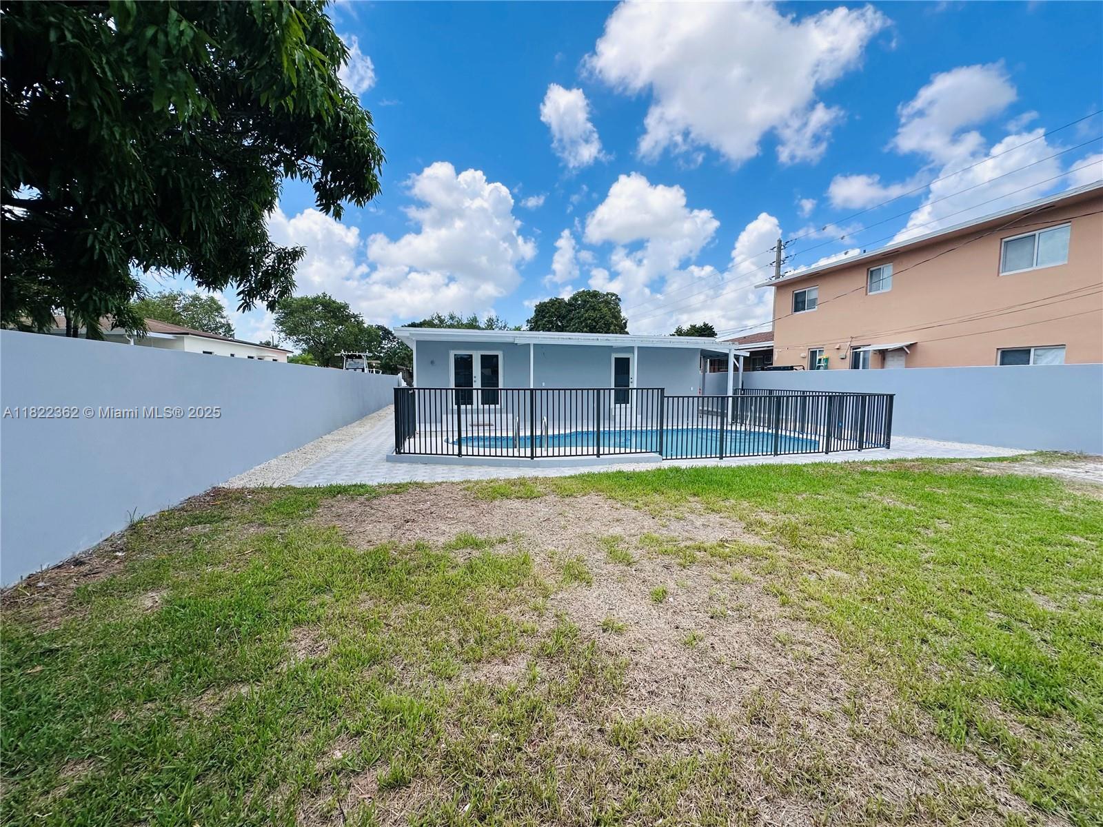 82 E 16th St, Hialeah, Florida image 33