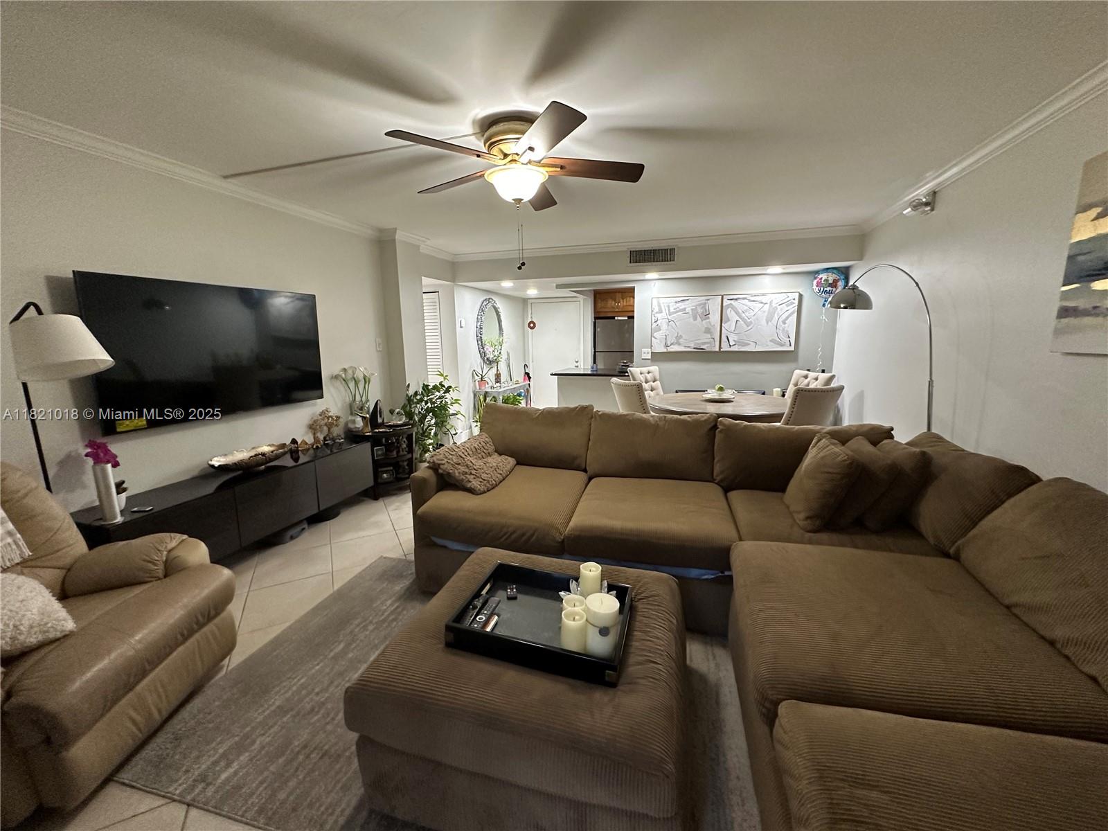 5160 Las Verdes Cir #103, Delray Beach, Florida image 13