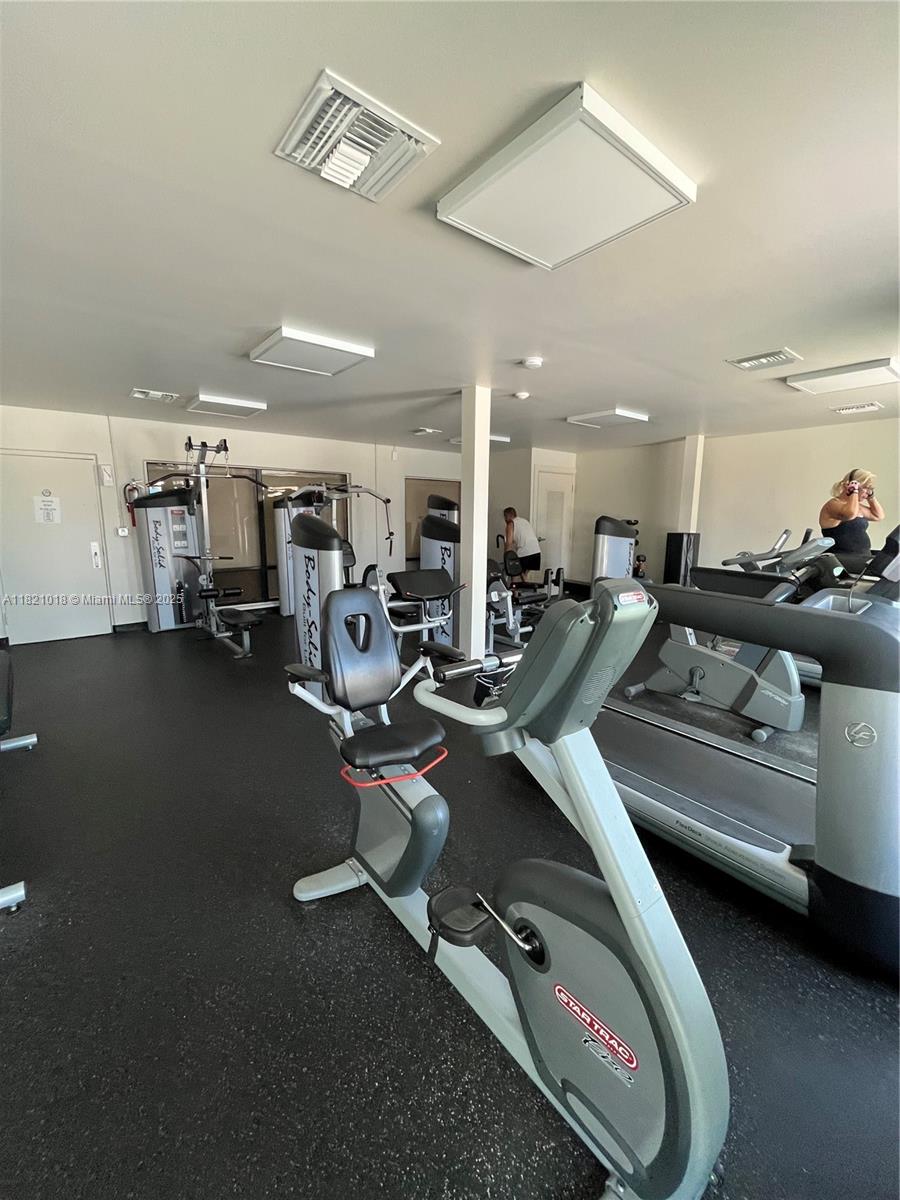 5160 Las Verdes Cir #103, Delray Beach, Florida image 27
