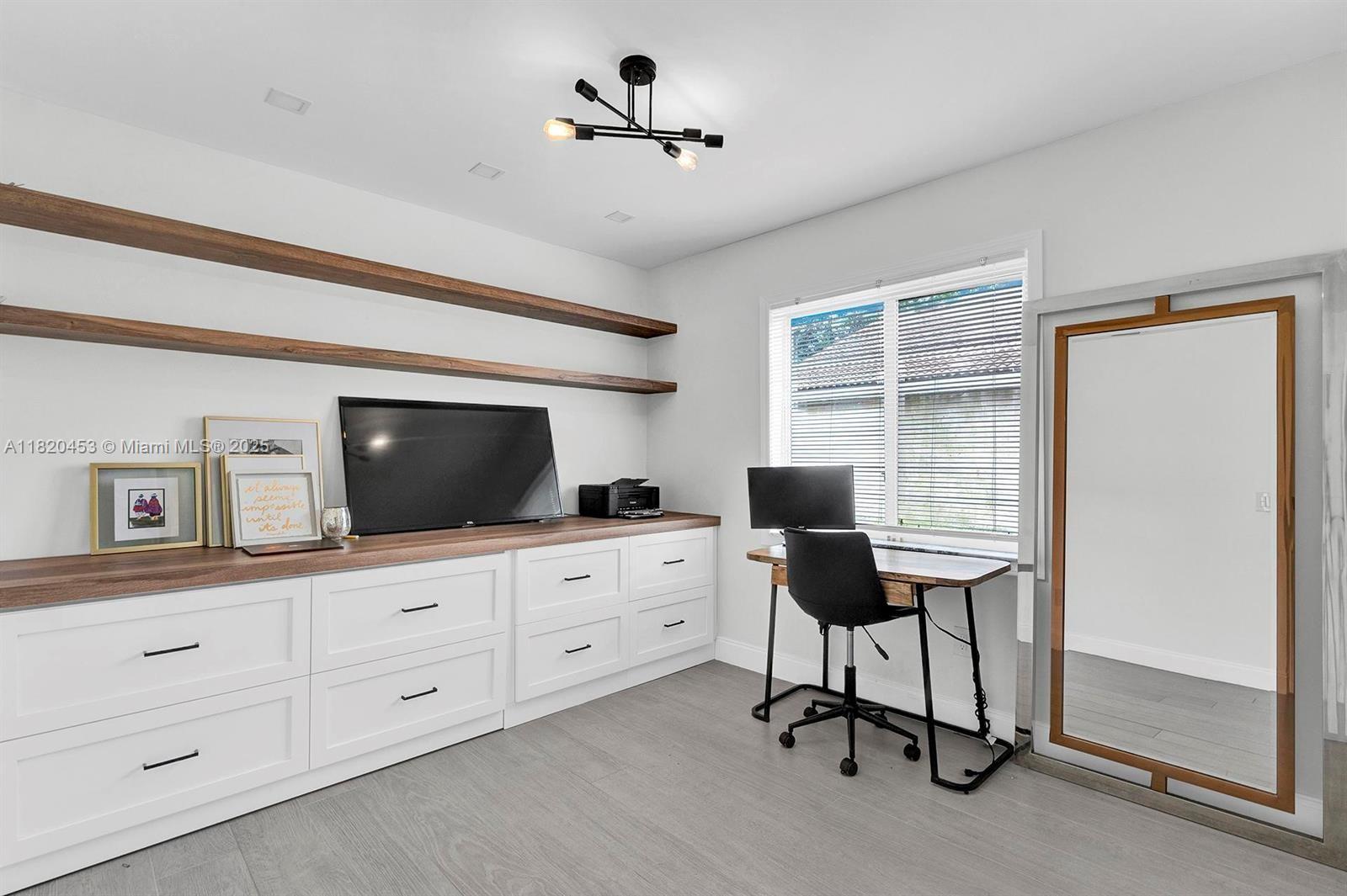 142 SW 204th Ave, Pembroke Pines, Florida image 11