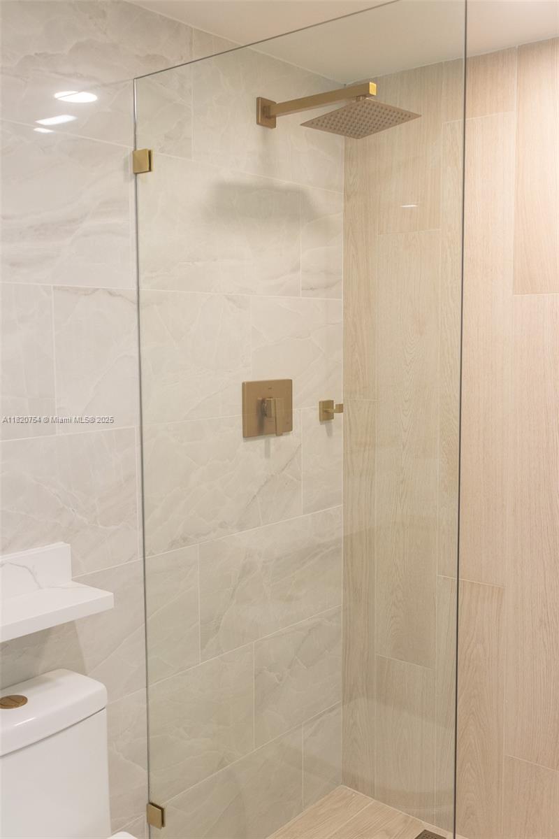 Residential, Pompano Beach, Florida image 34