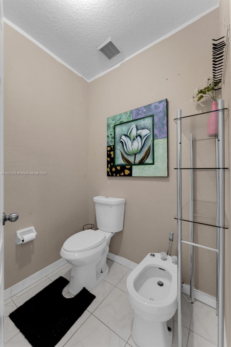16101 SW 104th Ter, Miami, Florida image 29