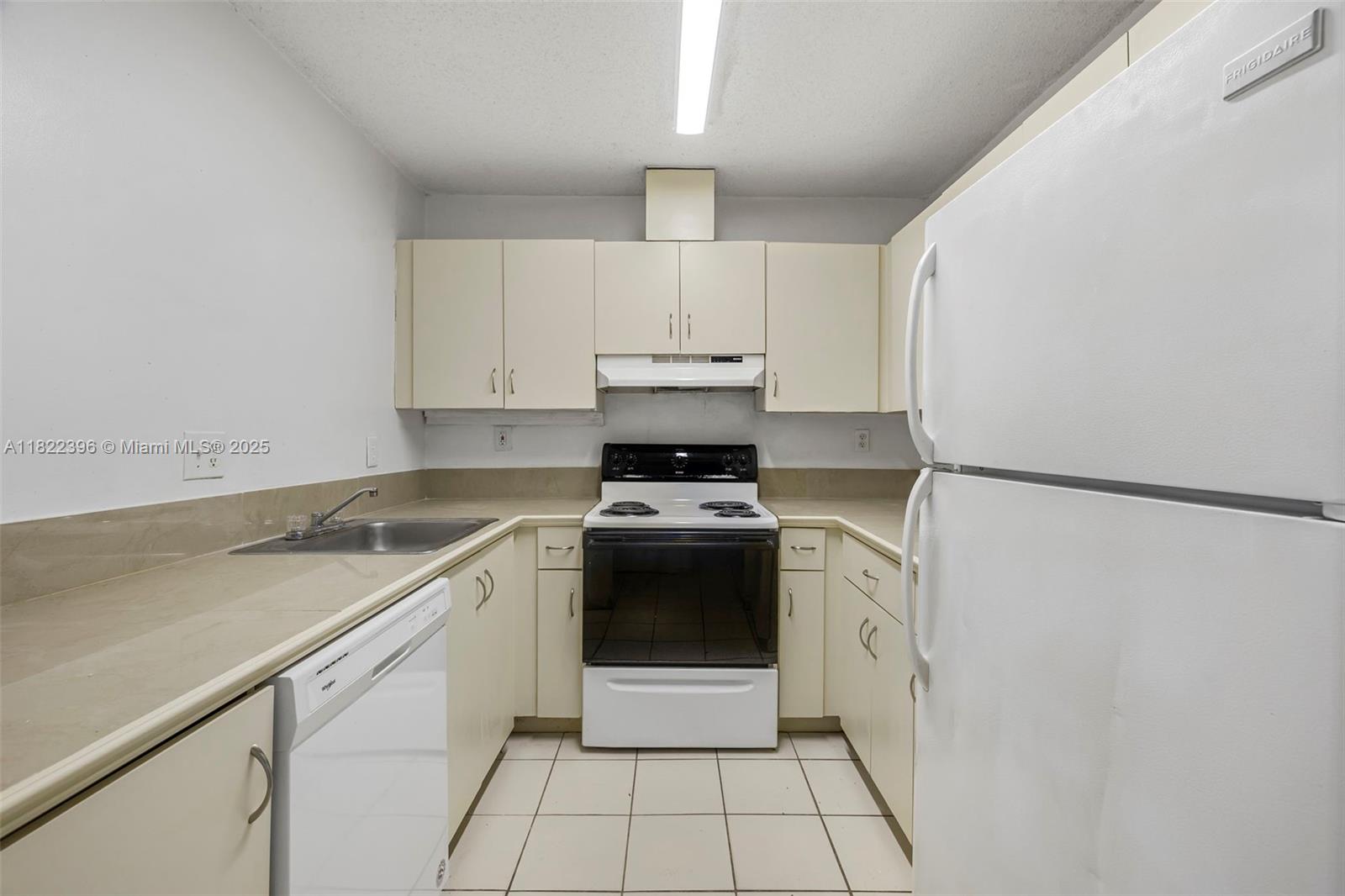 8421 SW 209th St #8421, Cutler Bay, Florida image 5