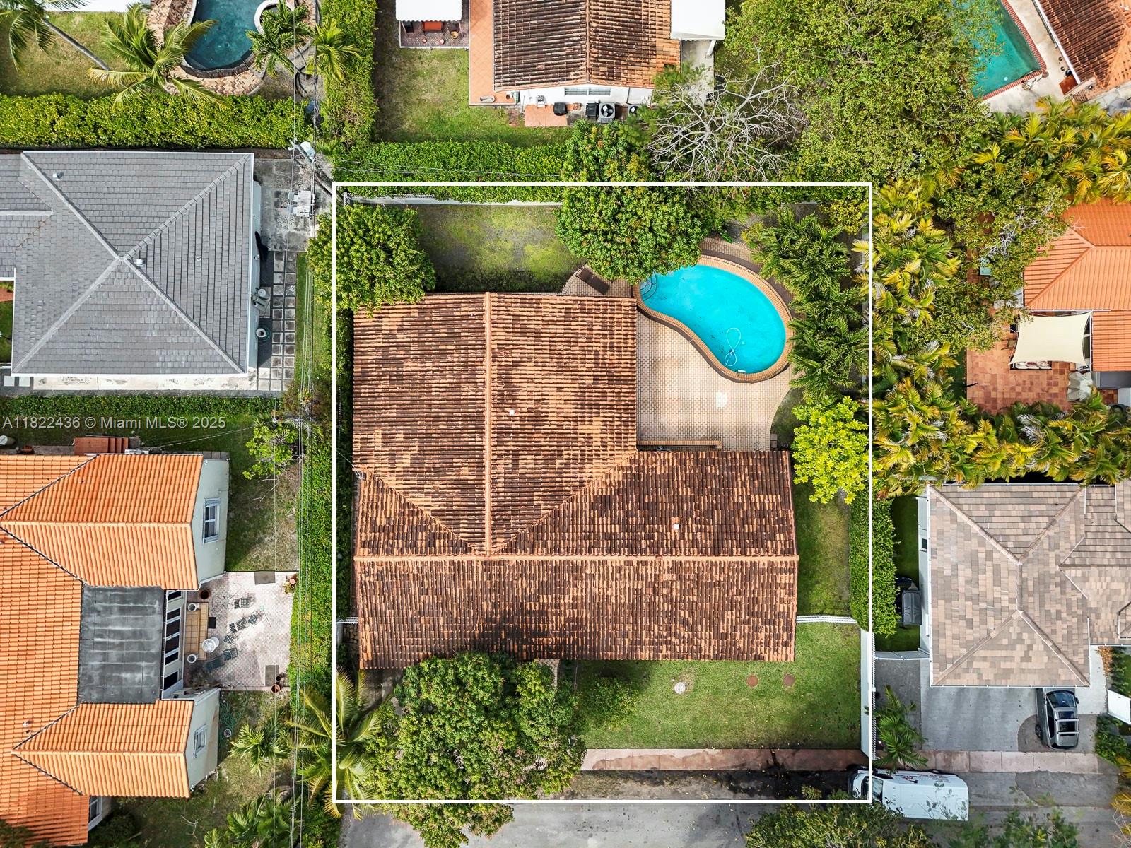 811 Trascoro Ave, Coral Gables, Florida image 33