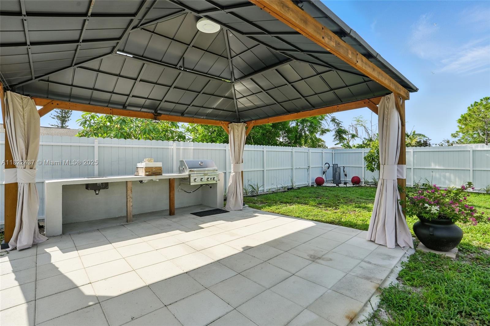 Residential, Lehigh Acres, Florida image 38