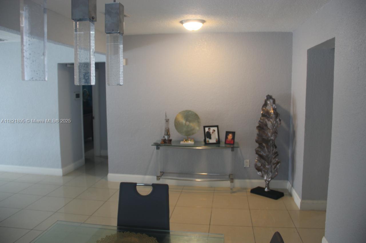 3430 NW 16th St, Miami, Florida image 5