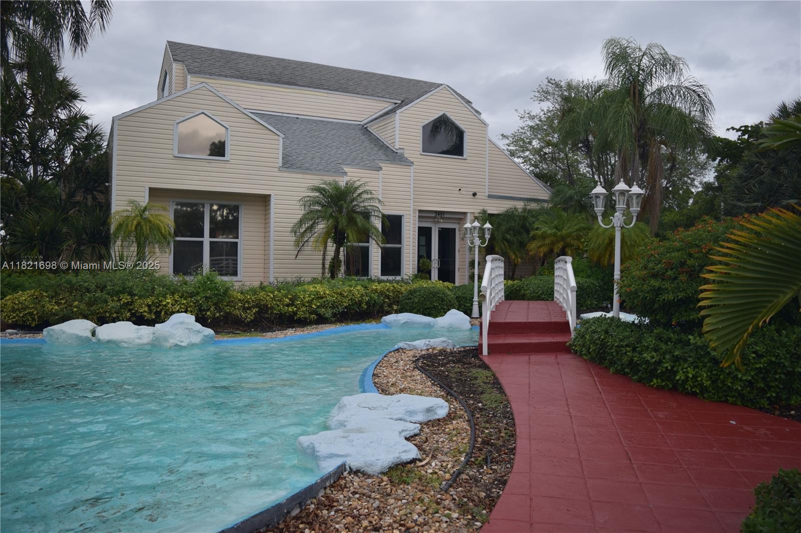 Property photo # 4