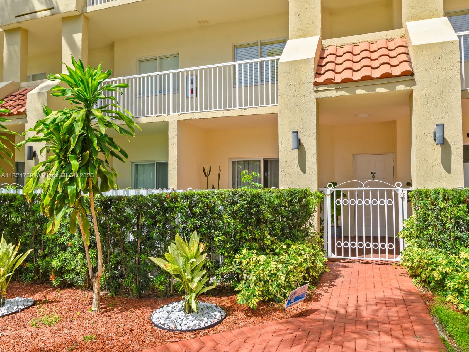10720 NW 66th St #104, Doral, Florida image 8