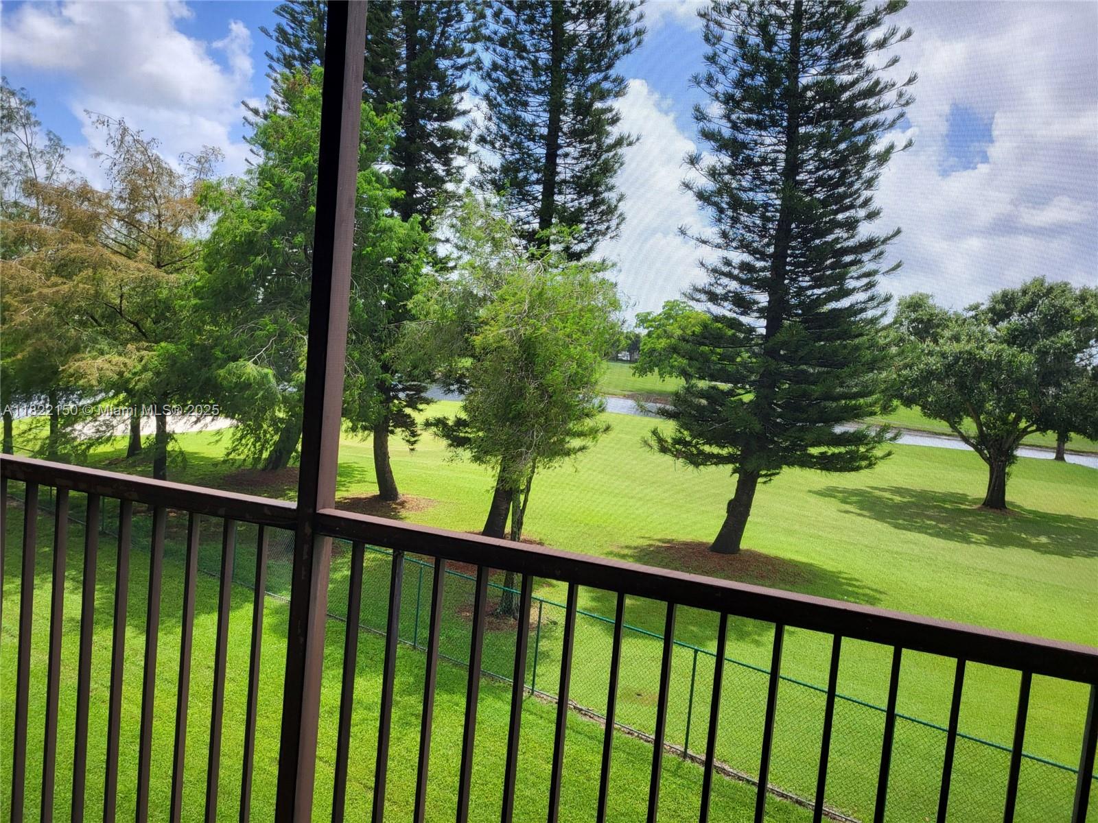 3150 W Rolling Hills Cir #310, Davie, Florida image 11