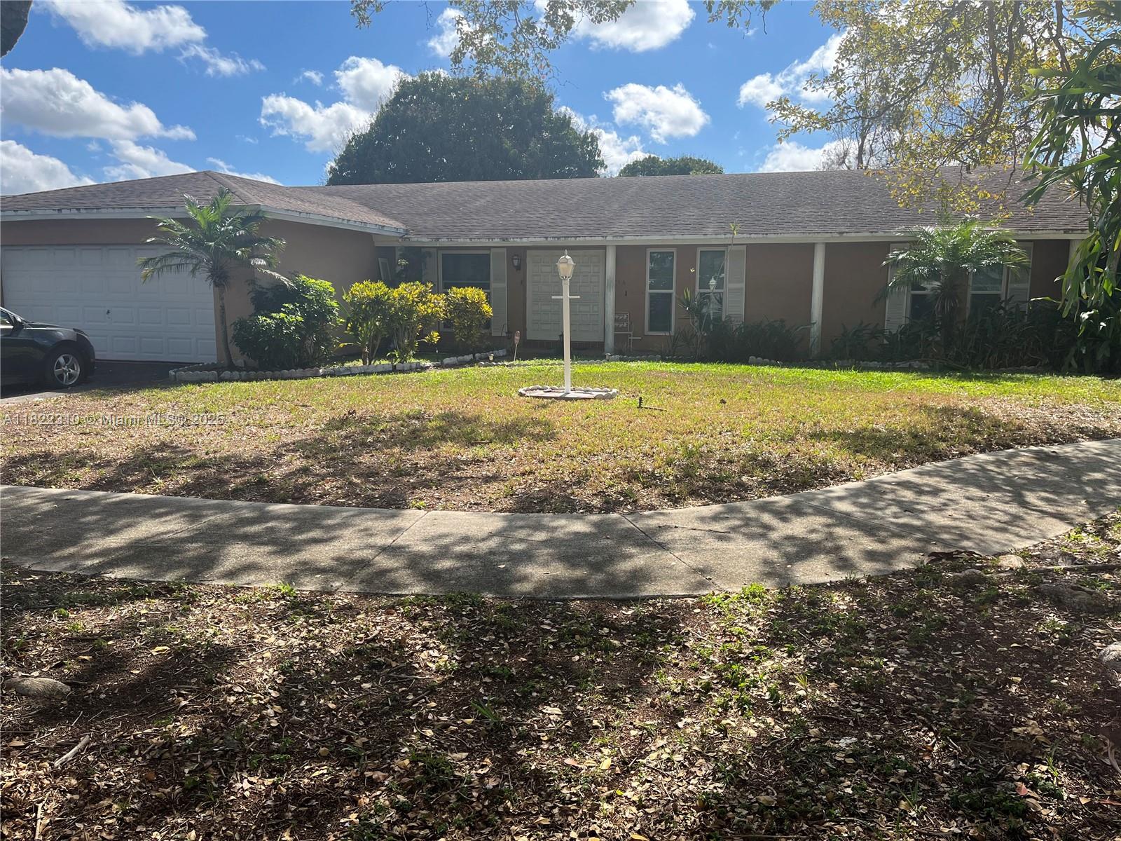 Residential, Miami Gardens, Florida image 9