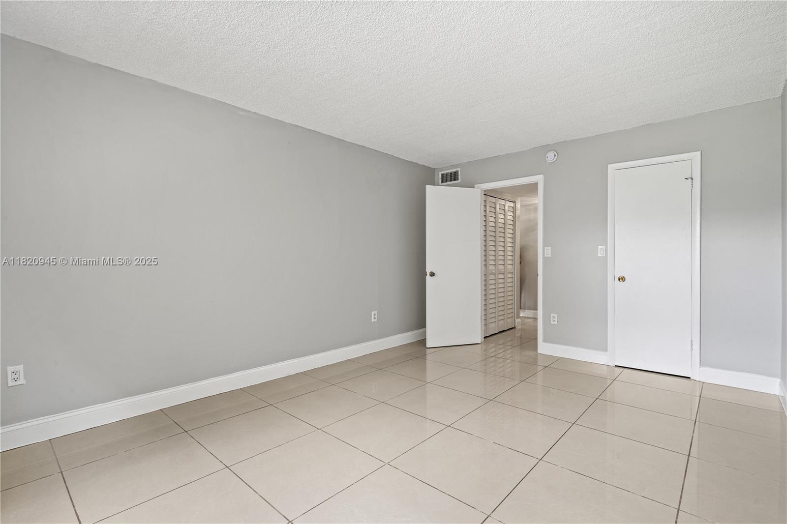 301 NW 177th St #104, Miami Gardens, Florida image 15