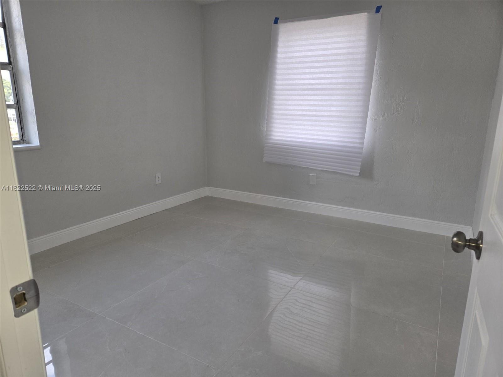 257 E 38th St, Hialeah, Florida image 25