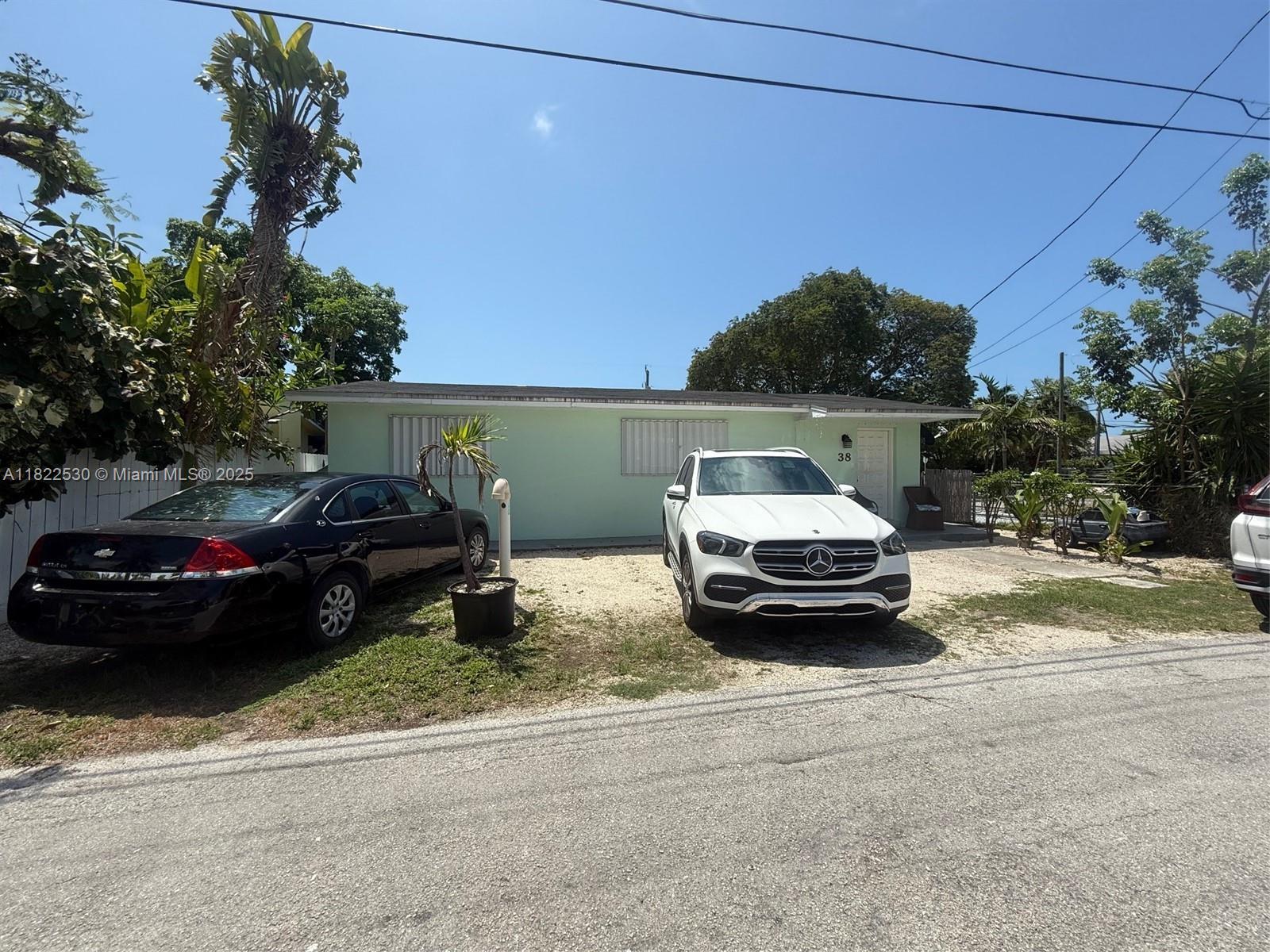 Property photo # 0