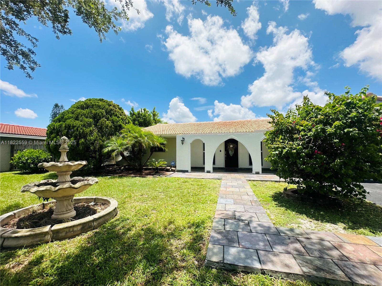Property photo # 6