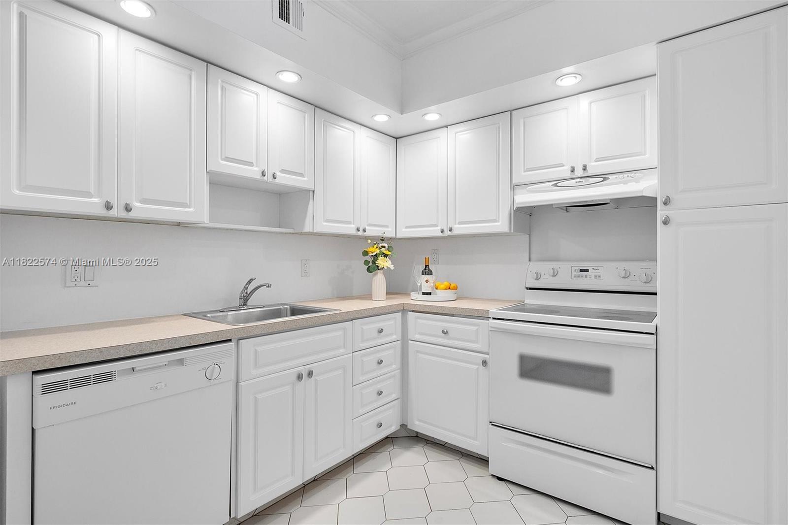 1965 S Ocean Dr #6Q, Hallandale Beach, Florida image 20