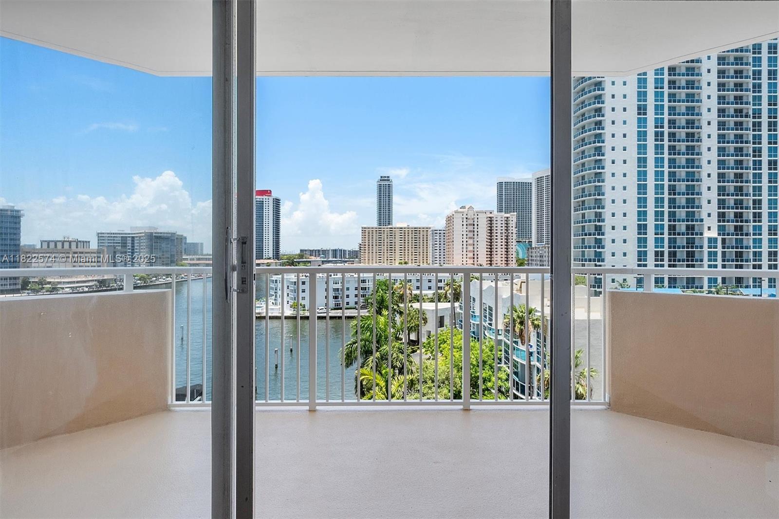 1965 S Ocean Dr #6Q, Hallandale Beach, Florida image 3