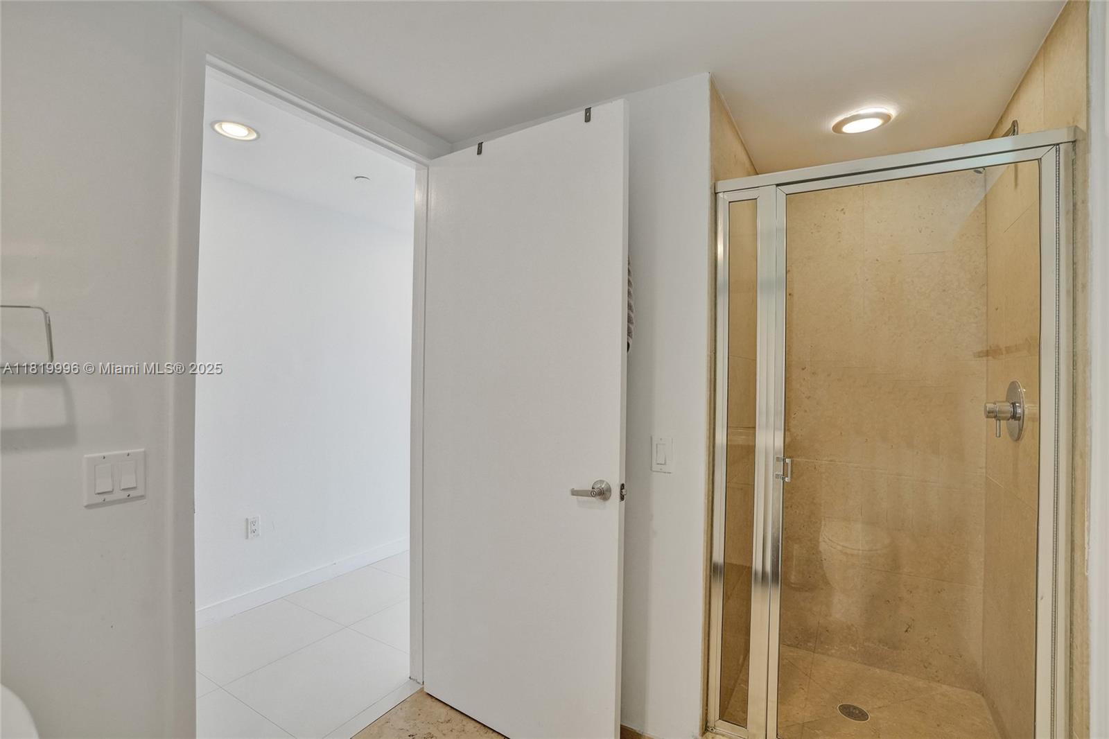 485 Brickell Ave #3608, Miami, Florida image 34