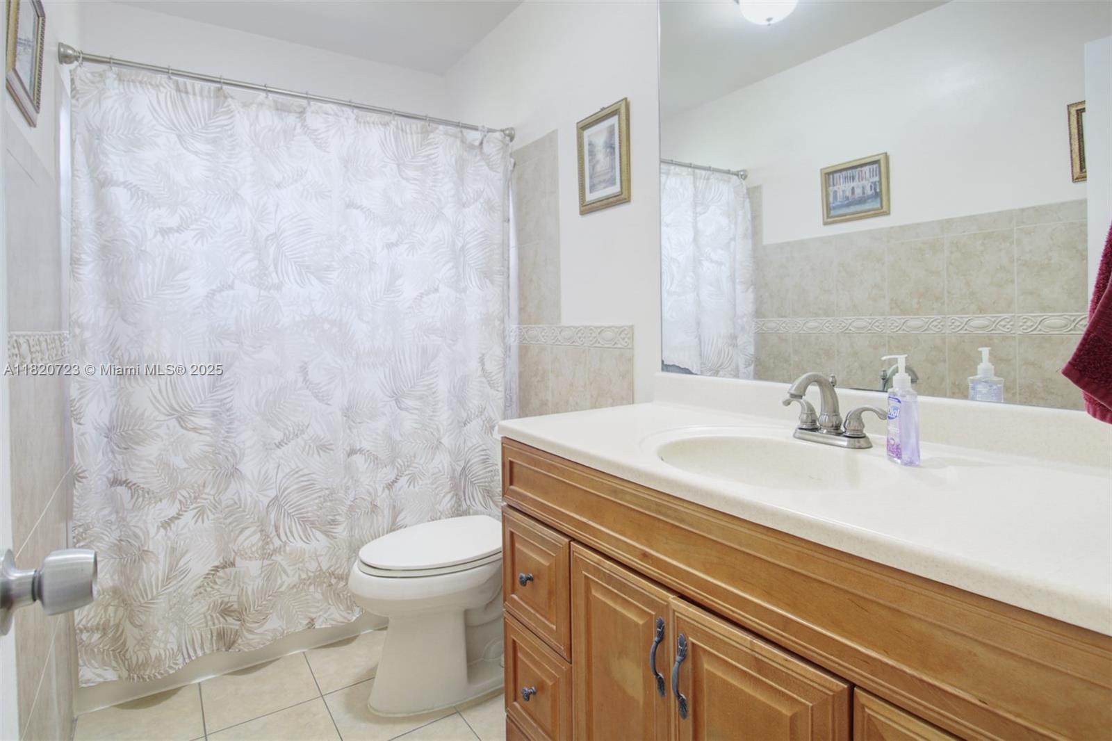 620 NW 88th Ter, Pembroke Pines, Florida image 16
