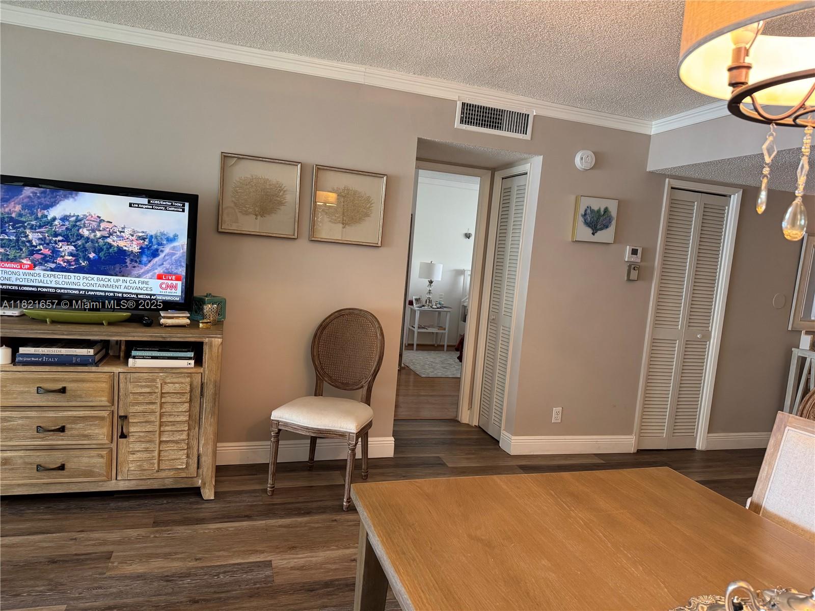 Residential, Pompano Beach, Florida image 10