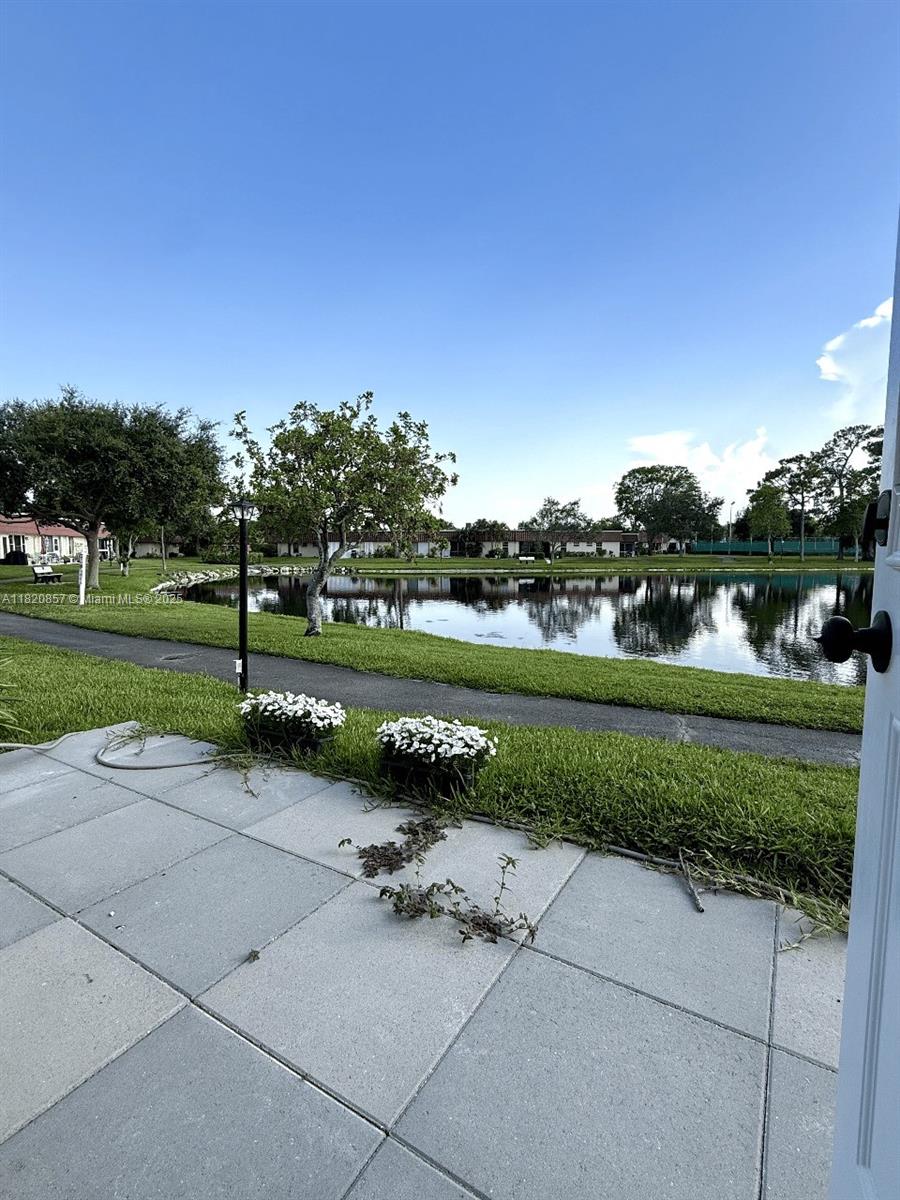 316 Cape Cod Cir #B, Lake Worth, Florida image 1