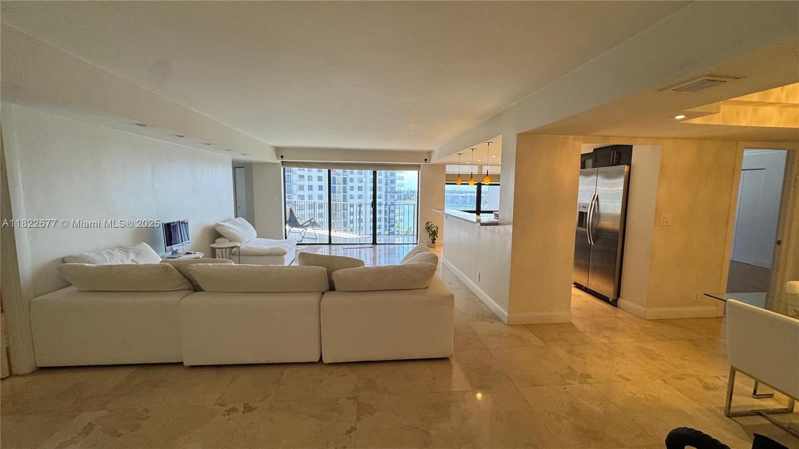Property photo # 0