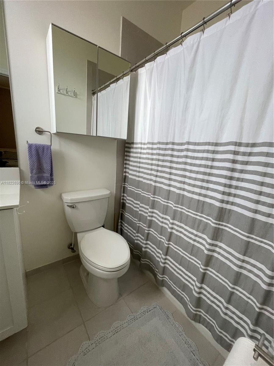 10586 W 33rd Ct #10586, Hialeah, Florida image 27
