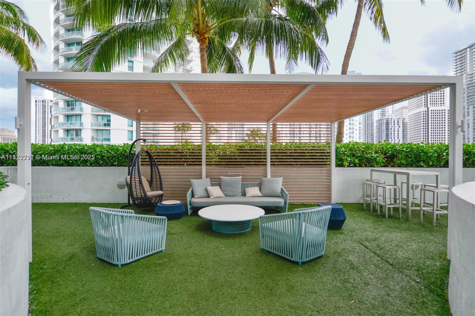 90 SW 3rd St #3010, Miami, Florida image 27