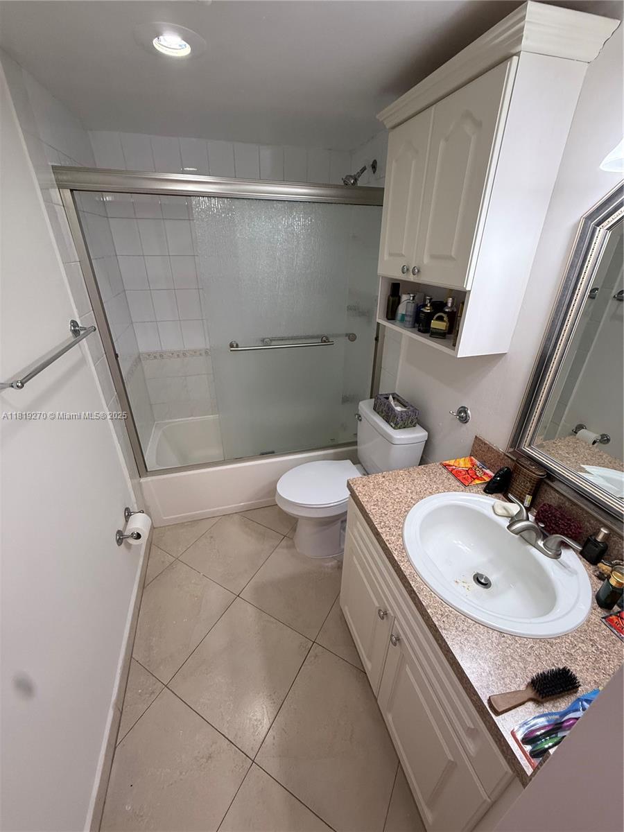 Property photo # 2