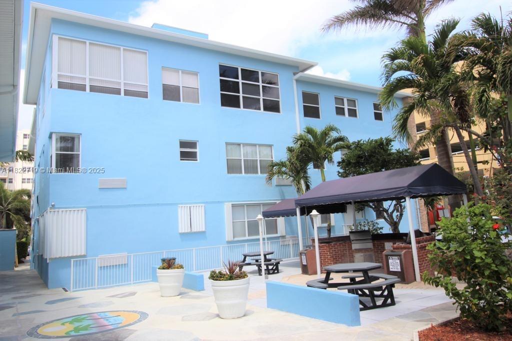 315 Van Buren St #102B, Hollywood, Florida image 5