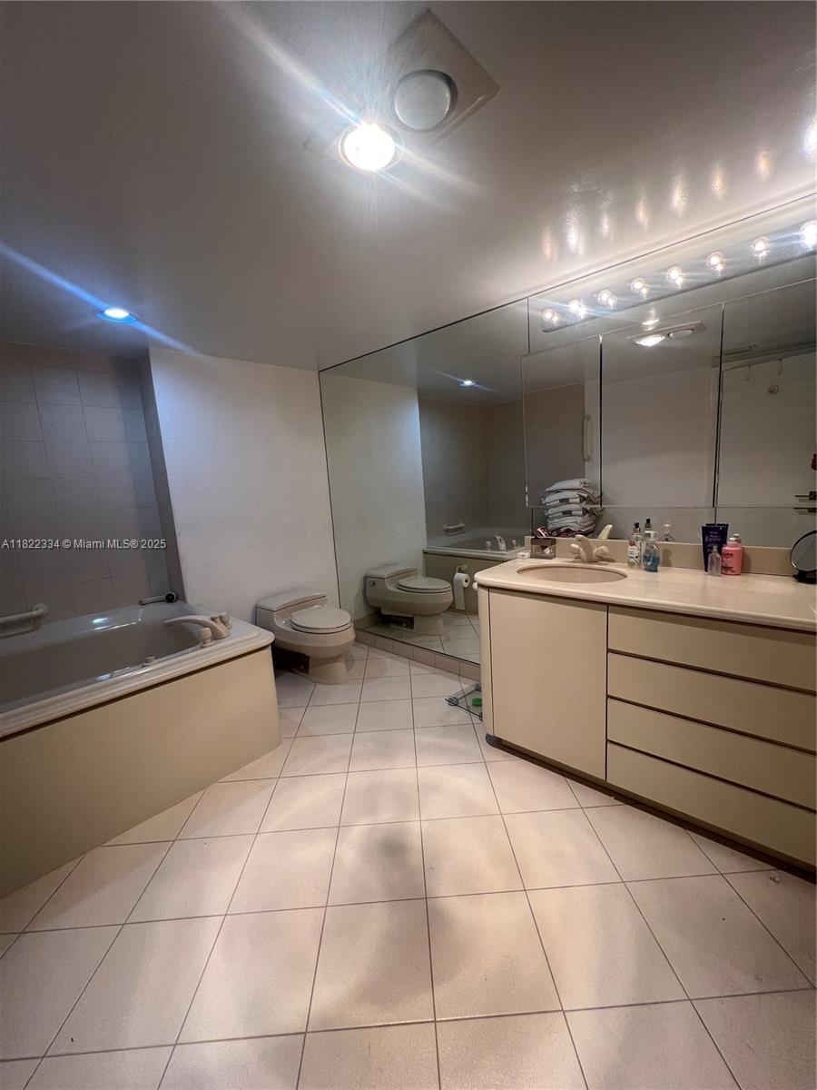 4900 N Ocean Blvd #212, Lauderdale By The Sea, Florida image 19