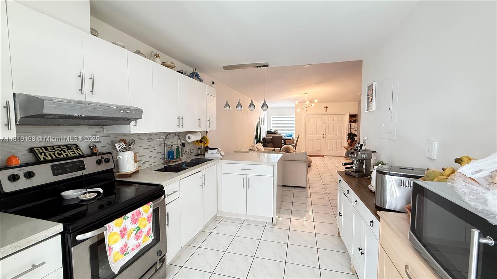 Property photo # 9
