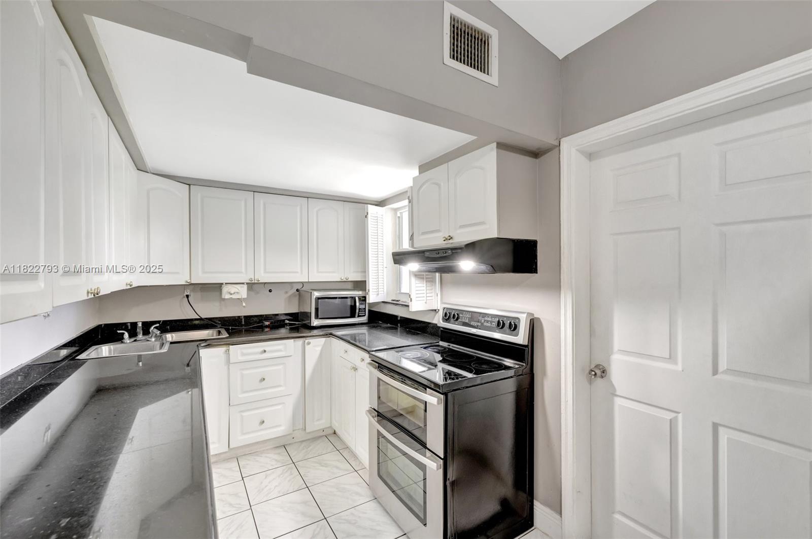 611 Carolina Ave, Fort Lauderdale, Florida image 19