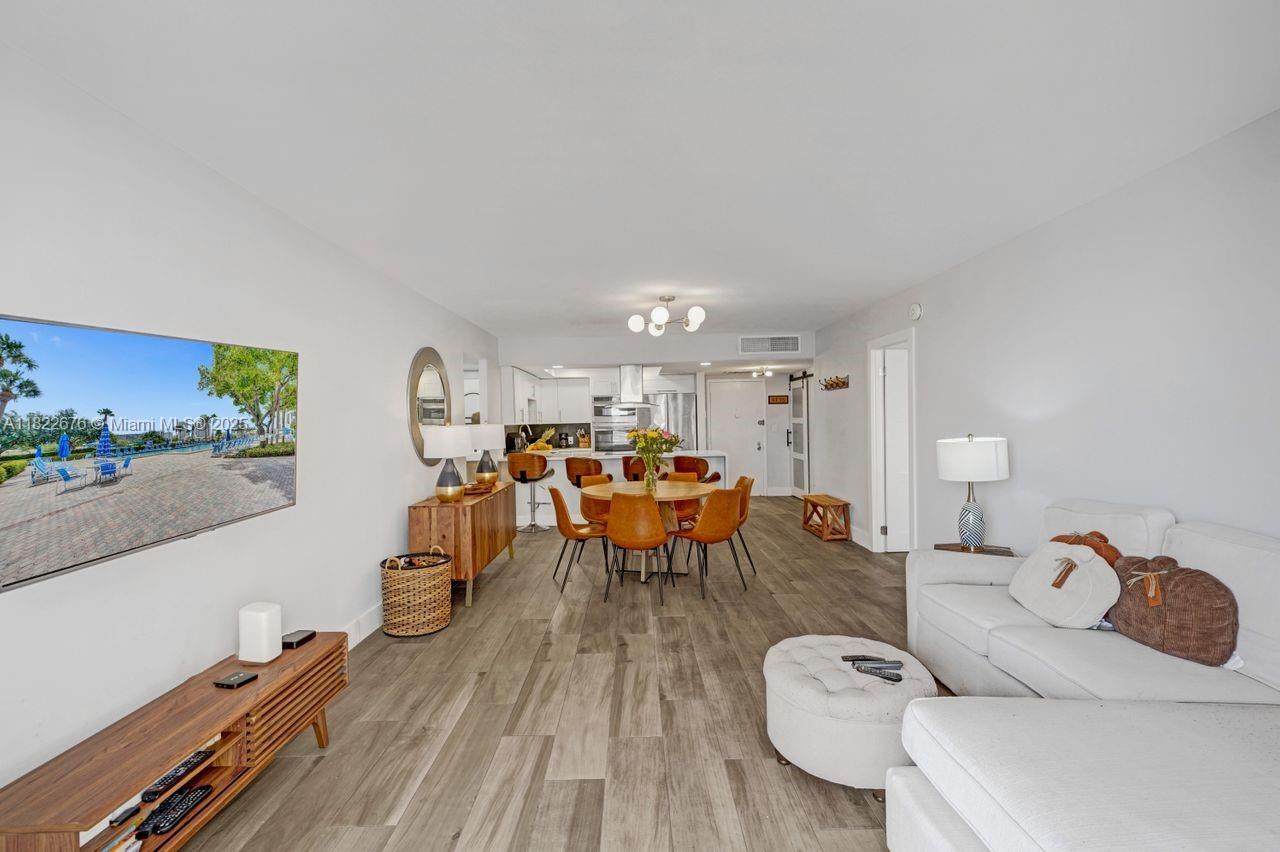 600 Three Islands Blvd #615, Hallandale Beach, Florida image 15