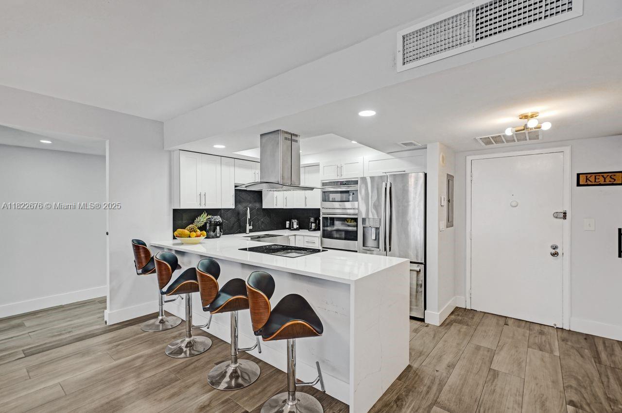 600 Three Islands Blvd #615, Hallandale Beach, Florida image 17