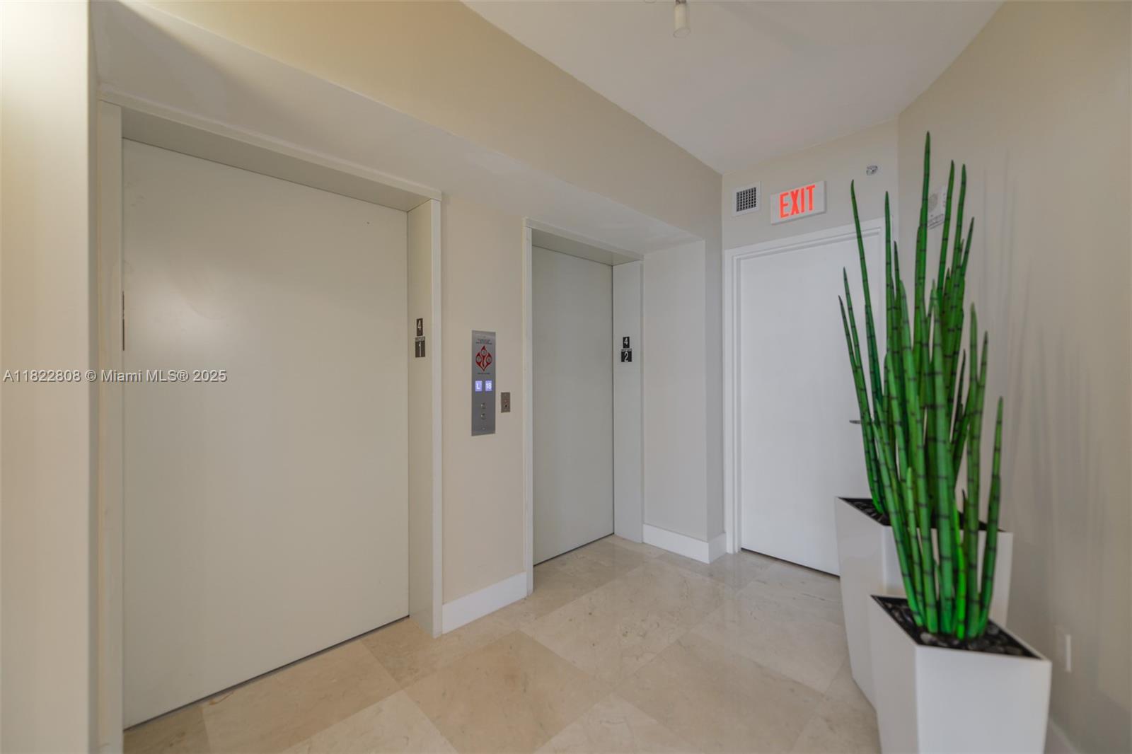 3101 S Ocean Dr #404, Hollywood, Florida image 2