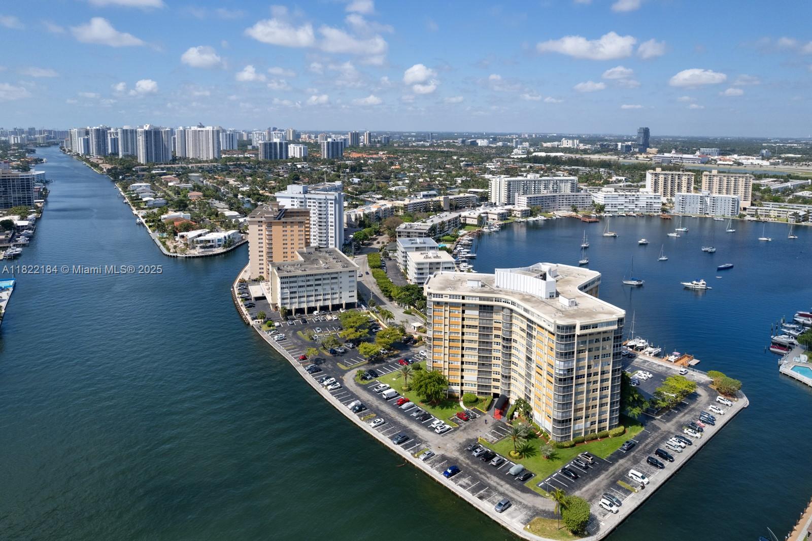 100 Golden Isles Dr #101, Hallandale Beach, Florida image 18