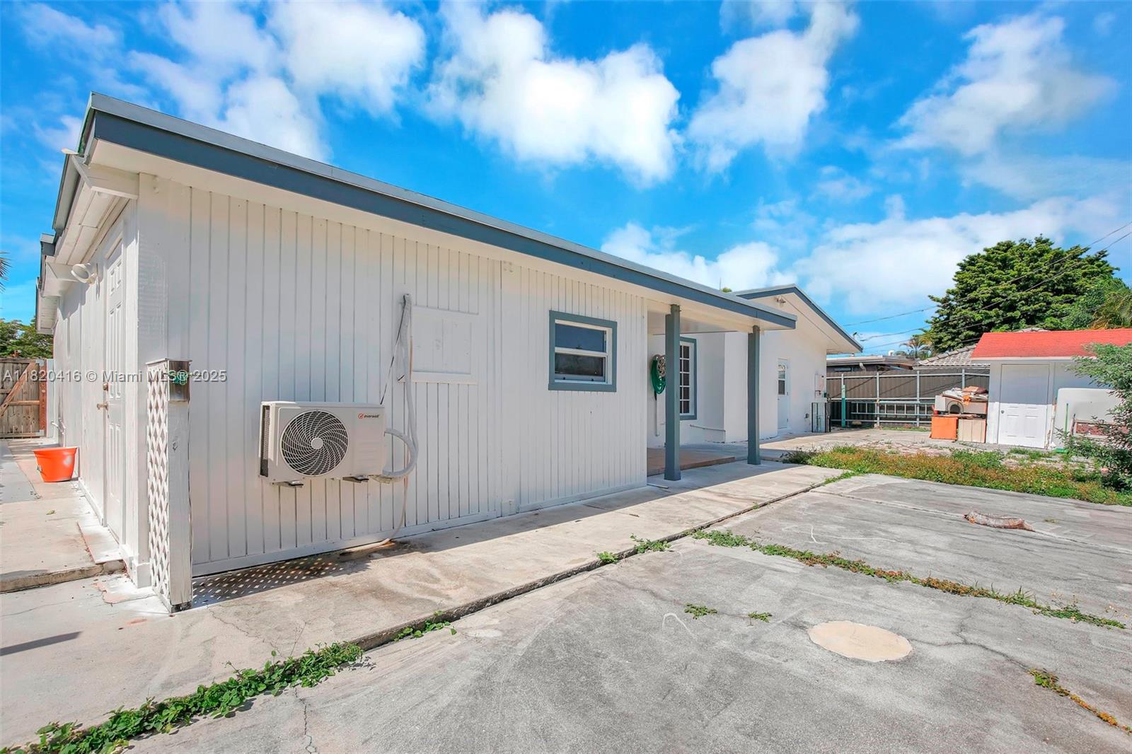 7950 NW 174th Ter, Hialeah, Florida image 44