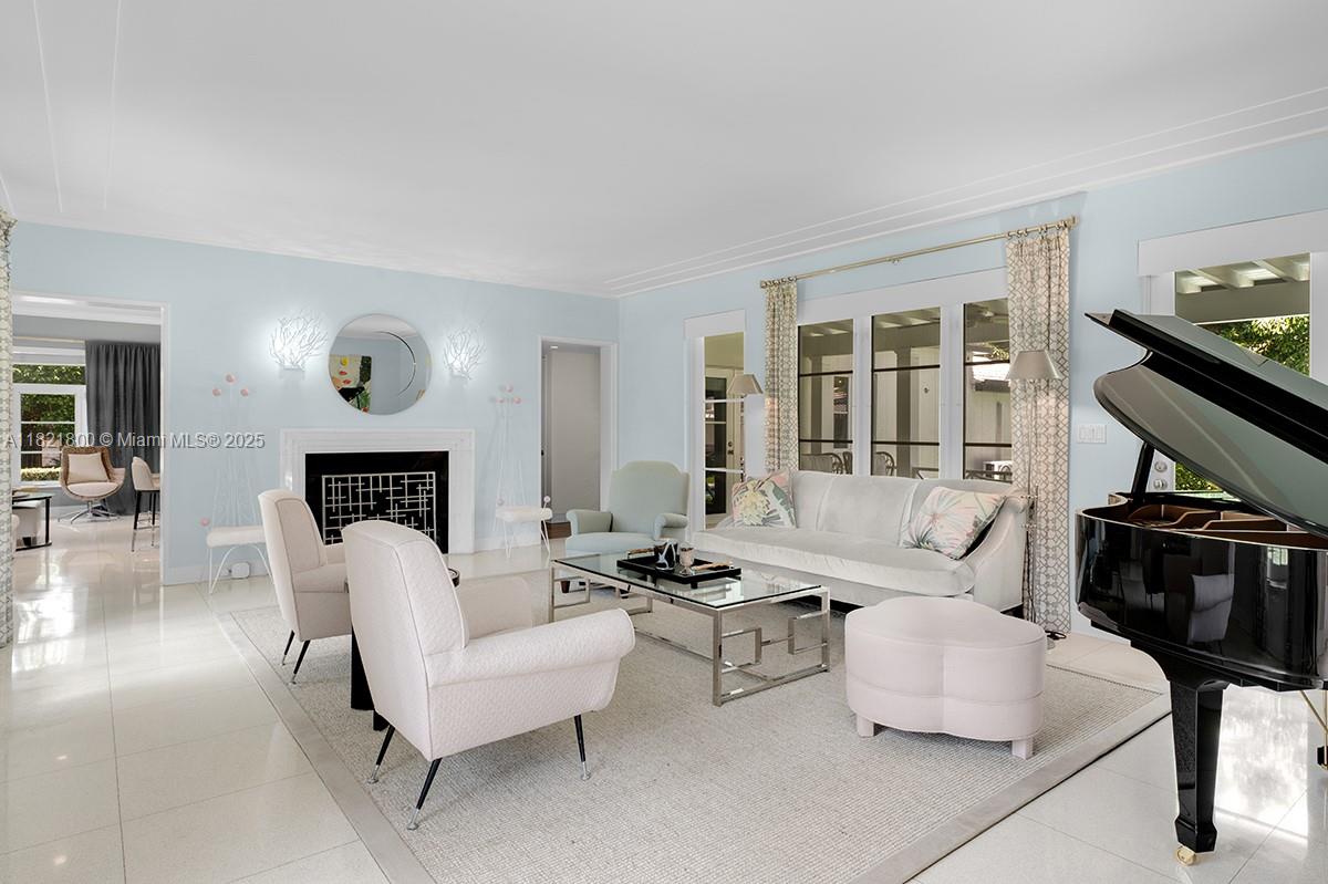 2500 Lake Ave, Miami Beach, Florida image 3