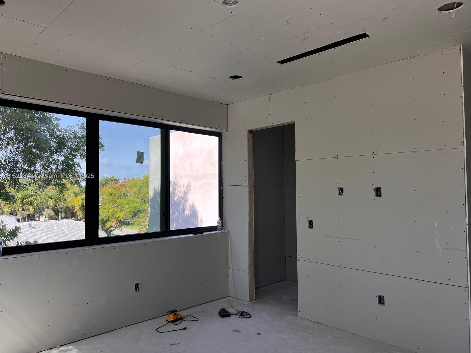 1700 NE 18th St, Fort Lauderdale, Florida image 14